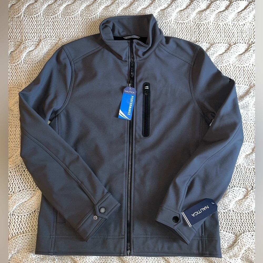 Náutica me a performance jacket